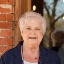 carolyn-nicholas-1785851051